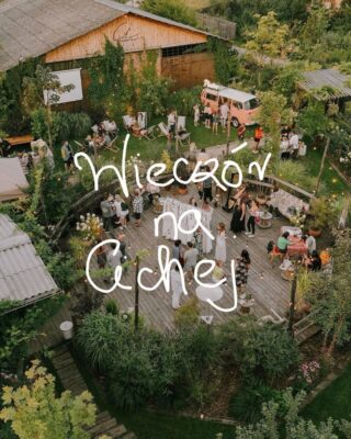 Wiecz&oacute;r na Cichej wraca. 🌛

25 sierpnia otwieramy dla Was Cichą tak, jak najlepiej ją znamy.

Jeśli myślicie o ślubie, weselu, przyjęciu albo evencie w tym miejscu to wiecz&oacute;r dla Was. Poznacie przestrzenie, zadacie pytania, poczujecie atmosferę, o kt&oacute;rej inni tylko opowiadają.

Partner&oacute;w, z kt&oacute;rymi spędzimy ten wiecz&oacute;r, pokażemy już niedługo - będzie na co czekać.

Zapisy już ruszyły - link w bio. Zapiszcie datę: wtorek, 25/08, 19-22

Do zobaczenia 🫶🏻

zdjęcia: @kamilabannach.fotografia @adam_rotter @mariakania.pl @olarosa.fotografia @karolinaroszakphoto 

#cicha23 #kimuraglamping #slub #wesele #slubplenerowy